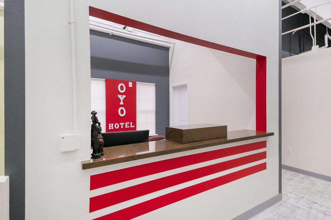 Oyo Hotel & Apartments Houston Galleria Extérieur photo