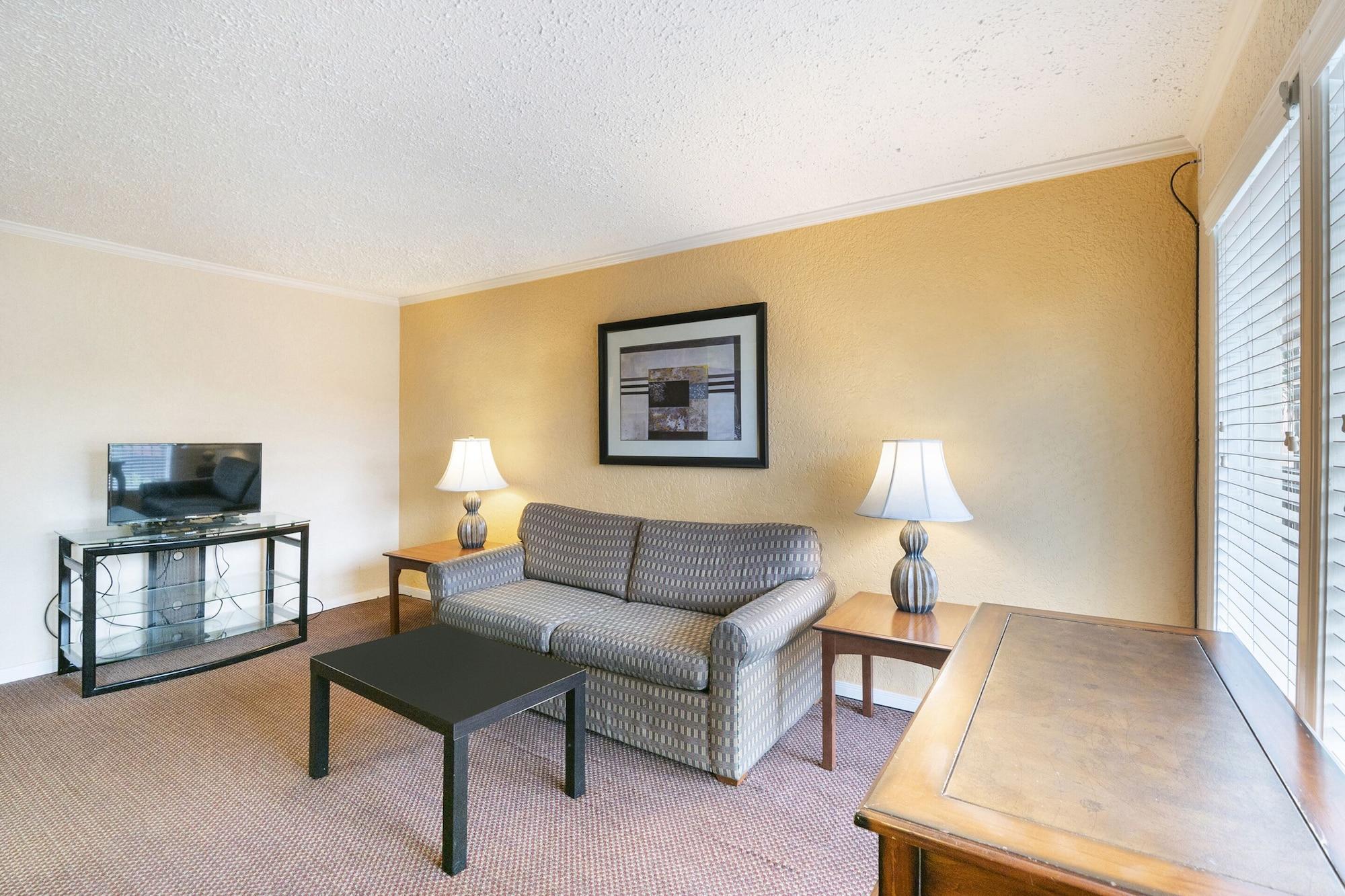 Oyo Hotel & Apartments Houston Galleria Extérieur photo