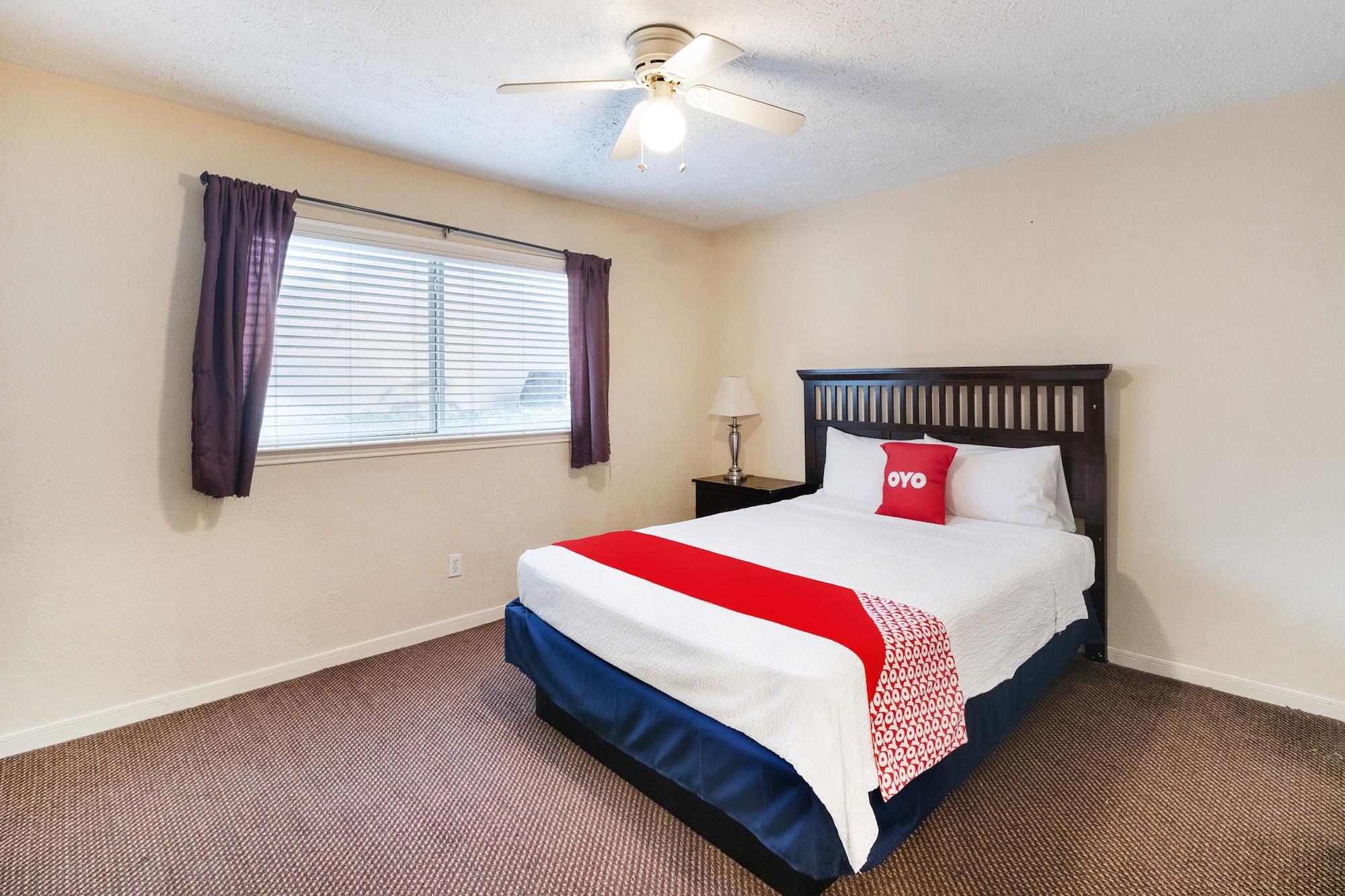 Oyo Hotel & Apartments Houston Galleria Extérieur photo